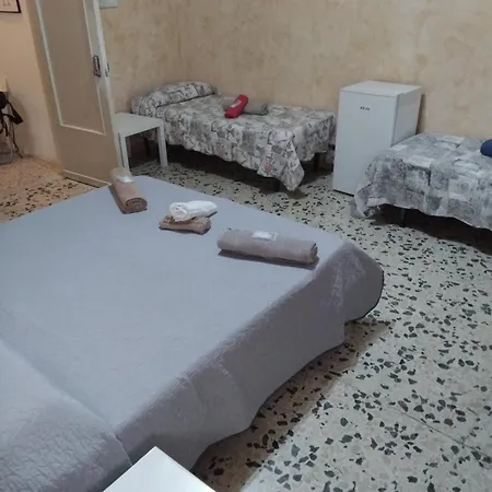 Fontanarossa Airport Bagno Privato In 800 Mt Aeroporto B&B 카타니아