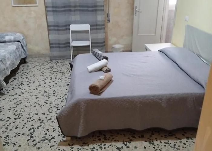 Fontanarossa Airport Bagno Privato In 800 Mt Aeroporto Bed & Breakfast 3*